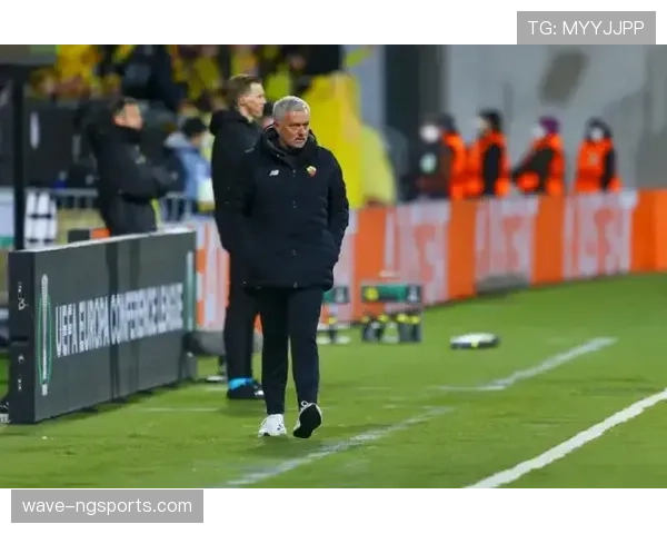 掷界外球规则解析及裁判判罚关键条件